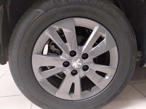 Peugeot Rifter Allure Pack Standard BlueHDi 96kW Auto   - Foto 16