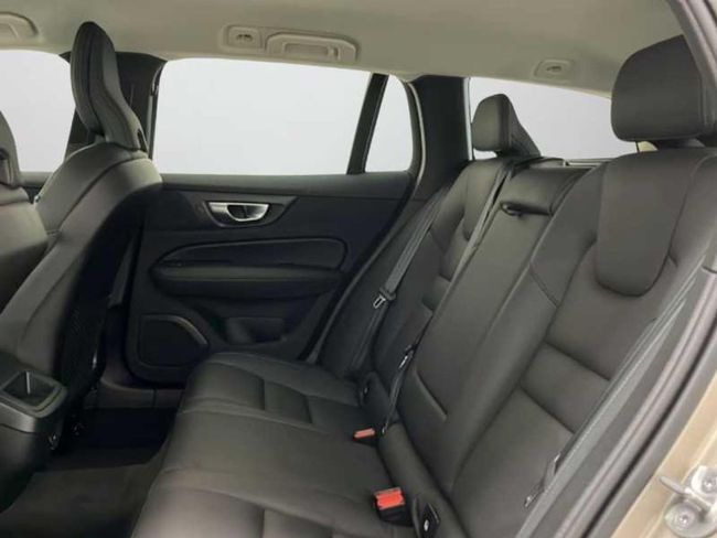 Volvo V60 2.0 B4 (G) Plus Dark Auto   - Foto 11