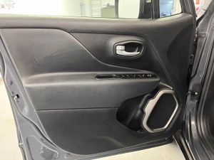 Jeep Renegade Limited 1.0 Gasolina 88 kW (120 CV)   - Foto 18