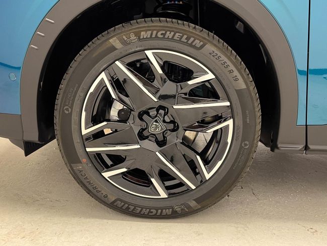 Peugeot 5008 1.2 107KW Allure Exclusive eDCS6   - Foto 23