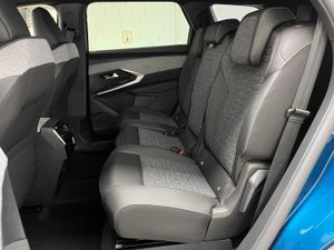 Peugeot 5008 1.2 107KW Allure Exclusive eDCS6   - Foto 24