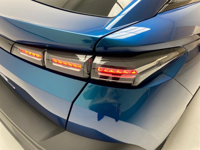 Peugeot 408 408 Allure HYBRID 145 eDCS6   - Foto 22