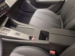 Peugeot 408 408 Allure HYBRID 145 eDCS6   - Foto 17