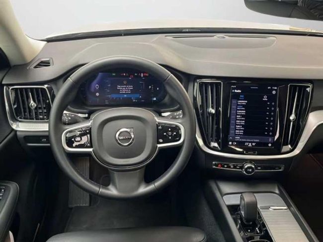Volvo V60 2.0 B4 (G) Plus Dark Auto   - Foto 13