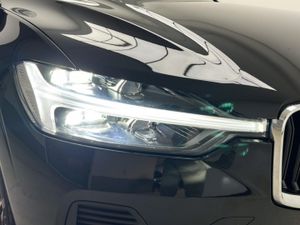Volvo XC60 2.0 B5 G AWD Core Auto   - Foto 10