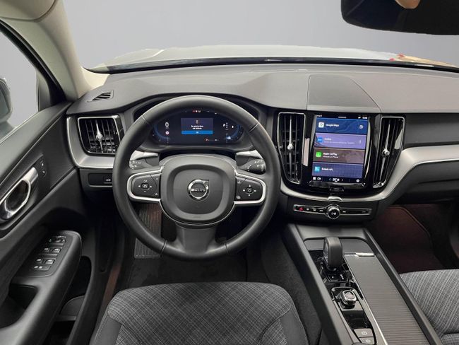 Volvo XC60 2.0 B5 G AWD Core Auto   - Foto 18