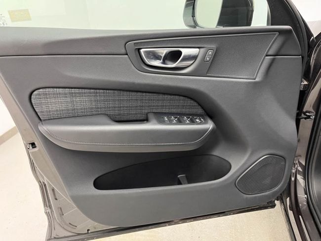 Volvo XC60 2.0 B5 G AWD Core Auto   - Foto 14