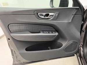 Volvo XC60 2.0 B5 G AWD Core Auto   - Foto 14