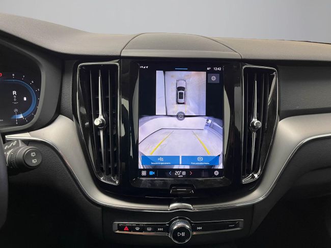 Volvo XC60 2.0 B5 G AWD Core Auto   - Foto 10