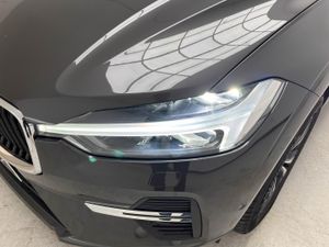 Volvo XC60 2.0 B5 G AWD Core Auto   - Foto 20