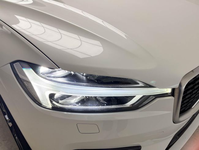 Volvo XC60 2.0 T8 AWD R-Design Auto   - Foto 27