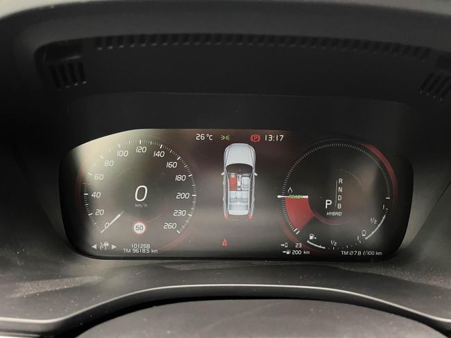 Volvo XC60 2.0 T8 AWD R-Design Auto   - Foto 20