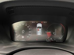 Volvo XC60 2.0 T8 AWD R-Design Auto   - Foto 20