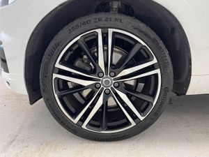 Volvo XC60 2.0 T8 AWD R-Design Auto   - Foto 28