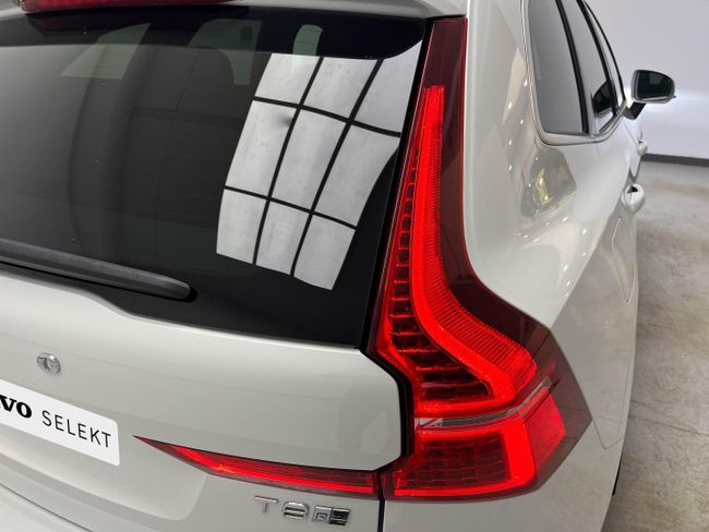 Volvo XC60 2.0 T8 AWD R-Design Auto   - Foto 30