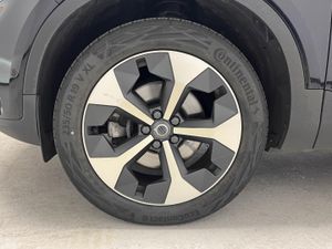 Volvo XC40 2.0 B4 G Plus Dark Auto   - Foto 17
