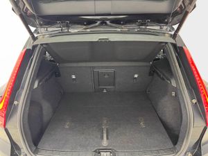 Volvo XC40 2.0 B4 G Plus Dark Auto   - Foto 20