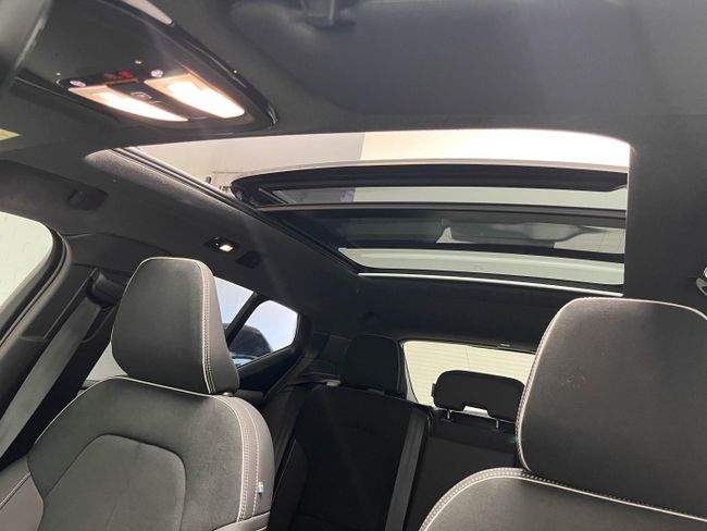 Volvo XC40 2.0 B4 G Plus Dark Auto   - Foto 32