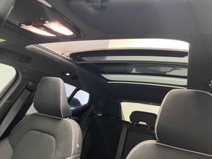 Volvo XC40 2.0 B4 G Plus Dark Auto   - Foto 32