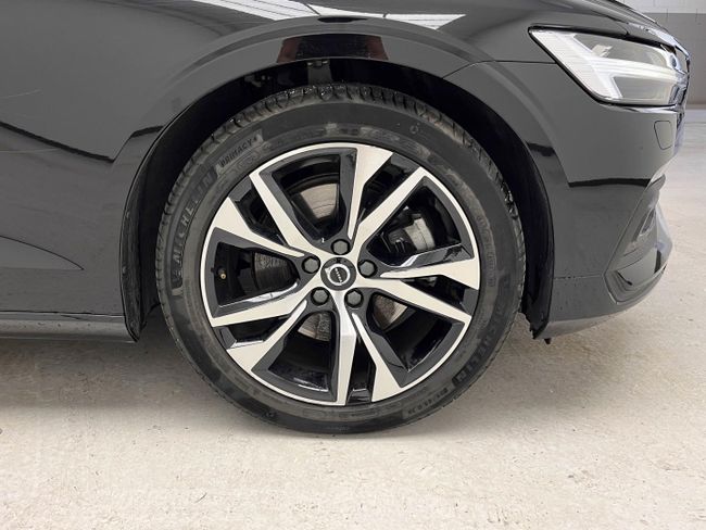 Volvo V60 2.0 B4 (G) MHEV Core Auto   - Foto 21