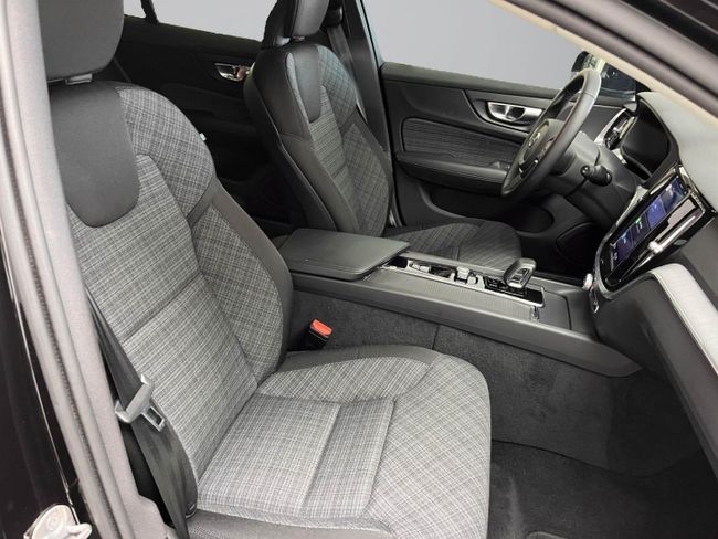 Volvo V60 2.0 B4 (G) MHEV Core Auto   - Foto 20