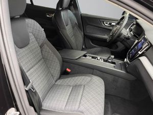 Volvo V60 2.0 B4 (G) MHEV Core Auto   - Foto 20