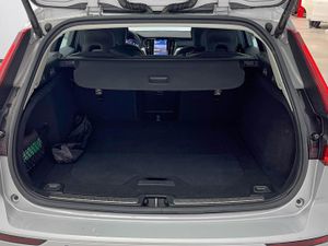 Volvo V60 2.0 B4 (G) Core Auto   - Foto 23