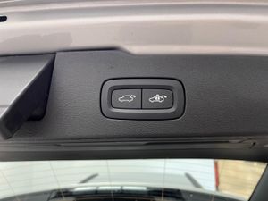 Volvo V60 2.0 B4 (G) Core Auto   - Foto 24