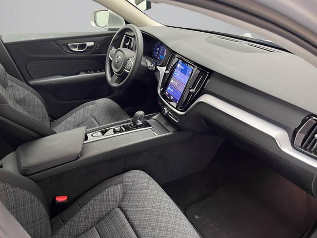 Volvo V60 2.0 B4 (G) Core Auto   - Foto 20