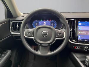 Volvo V60 2.0 B4 (G) Core Auto   - Foto 17