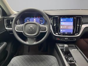 Volvo V60 2.0 B4 (G) Core Auto   - Foto 16