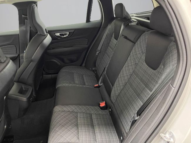 Volvo V60 2.0 B4 (G) Core Auto   - Foto 14