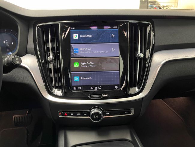 Volvo V60 2.0 B4 (G) Core Auto   - Foto 10