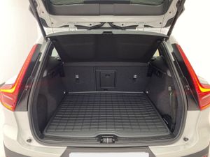 Volvo XC40 2.0 B3 G Core Auto   - Foto 9