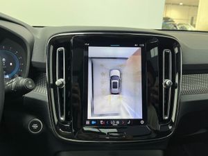 Volvo XC40 2.0 B4 G Plus Dark Auto   - Foto 22