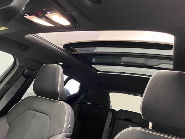 Volvo XC40 2.0 B4 G Plus Dark Auto   - Foto 27