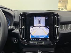 Volvo XC40 2.0 B4 G Plus Dark Auto   - Foto 24