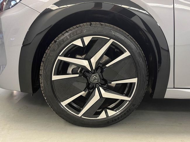 Peugeot 208 GT HYBRID 136 eDCS6   - Foto 21