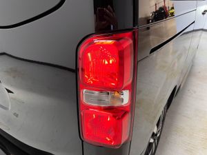 Peugeot Traveller Business Standard BlueHDi 180 EAT8   - Foto 16