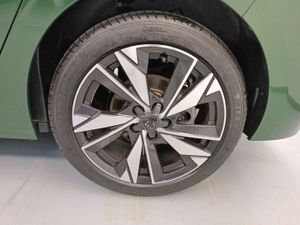 Peugeot 308 5P Allure BlueHDi 130 S&S EAT8   - Foto 9