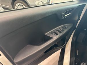 Kia Stonic 1.0 T-GDi 74kW (100CV) MHEV MT Drive   - Foto 28