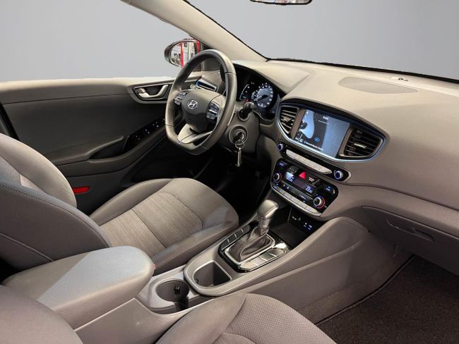 Hyundai IONIQ 1.6 GDI HEV Klass DT   - Foto 19