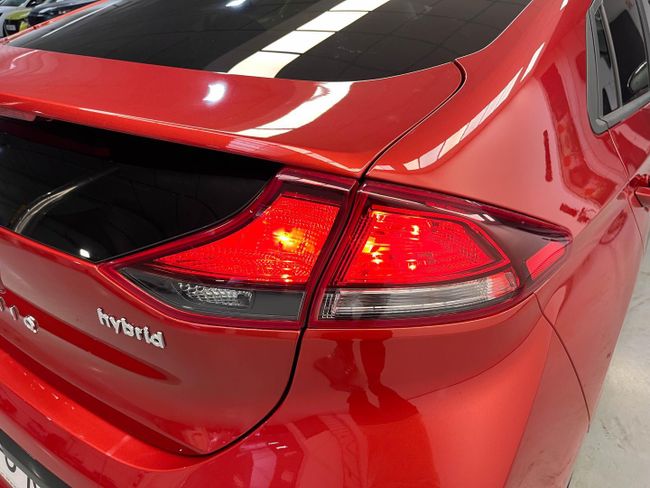 Hyundai IONIQ 1.6 GDI HEV Klass DT   - Foto 11