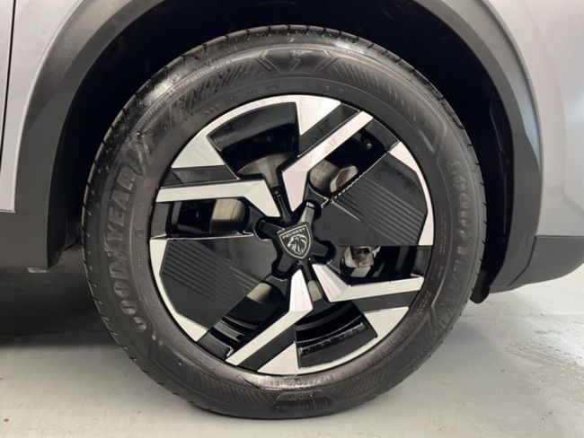 Peugeot 2008 Allure Pack Puretech 130 S&S EAT8   - Foto 15