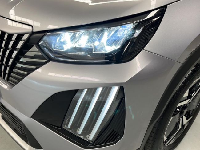 Peugeot 2008 Allure Pack Puretech 130 S&S EAT8   - Foto 19