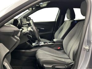 Peugeot 2008 Allure Pack Puretech 130 S&S EAT8   - Foto 10