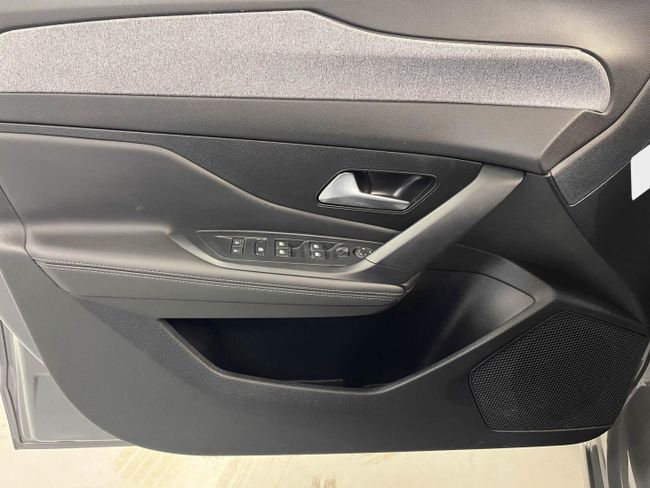 Peugeot 308 5P Allure BlueHDi 130 S&S EAT8   - Foto 15