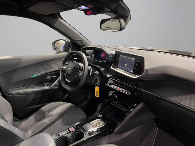 Peugeot 2008 Allure Pack Puretech 130 S&S EAT8   - Foto 17