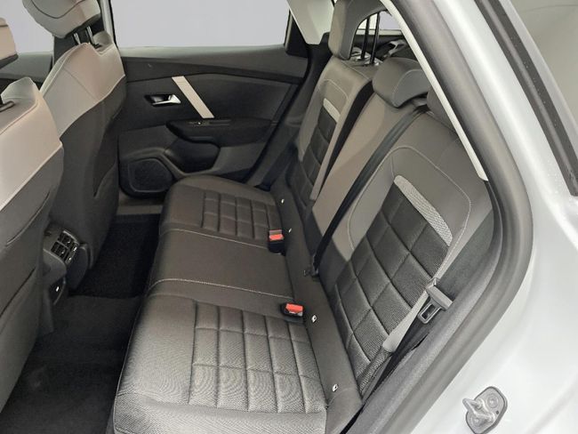 Citroën C4 Hybrid 145 ë-DCS6 Business Edition   - Foto 11