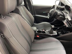 Peugeot 2008 Allure Pack Puretech 130 S&S EAT8   - Foto 22